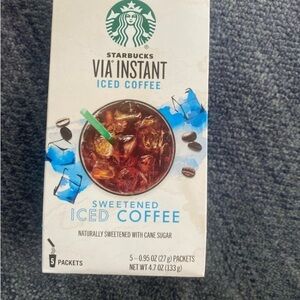 ⭐️Starbucks VIA Instant coffee⭐️Sweetened Iced Coffee -- 5 Packets
